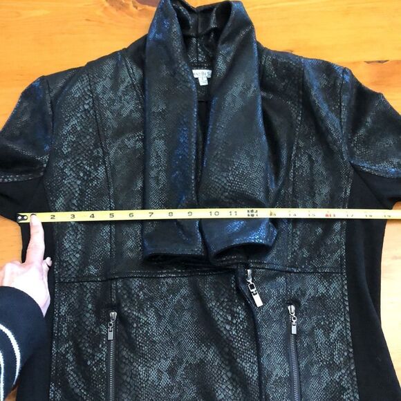 See And Be Seen faux suede Black Jacket - Picture 7 of 14